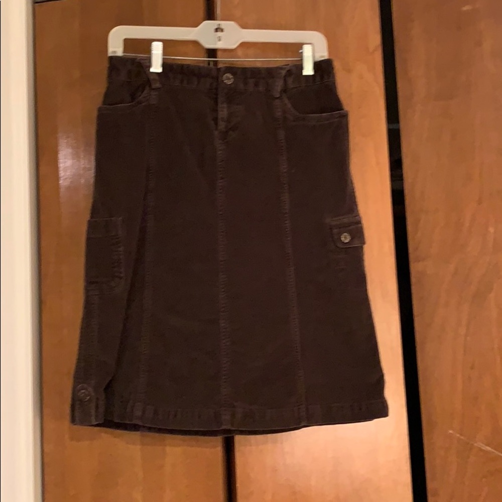 Columbia brown corduroy skirt
